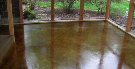 Time Between Staining and Sealing Concrete